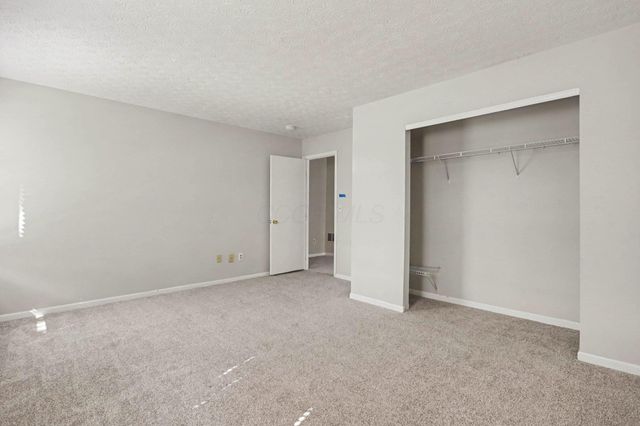 7512 Hemrich Drive, Canal Winchester, OH 43110