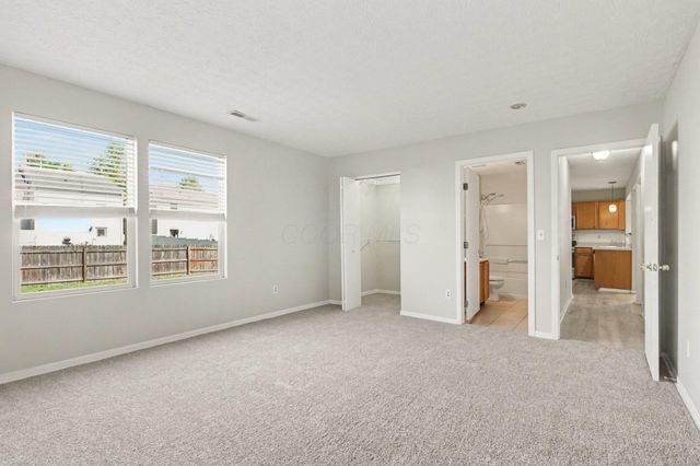 7512 Hemrich Drive, Canal Winchester, OH 43110