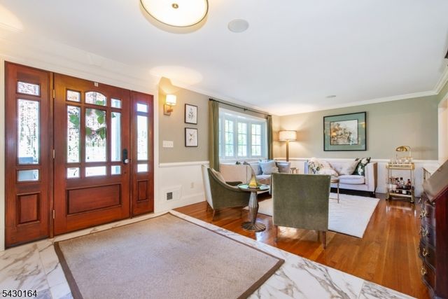 216 Sunset Ave, Westfield Town, NJ 07090
