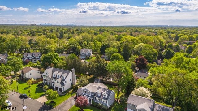 216 Sunset Ave, Westfield Town, NJ 07090