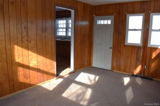 69 Melrose Avenue, New Windsor, NY 12553