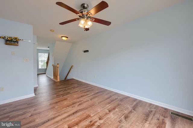 250 KENTSHIRE DR, Lancaster, PA 17603