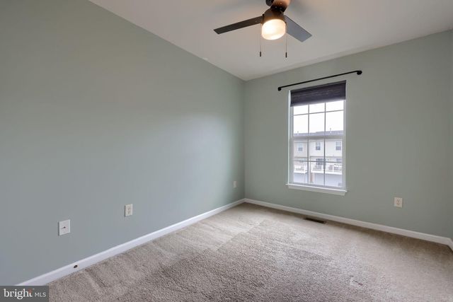 250 KENTSHIRE DR, Lancaster, PA 17603