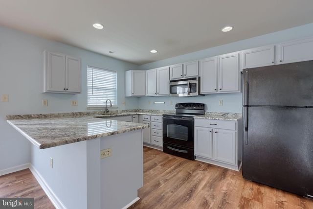 250 KENTSHIRE DR, Lancaster, PA 17603