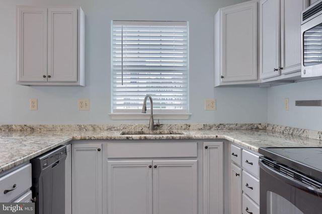 250 KENTSHIRE DR, Lancaster, PA 17603