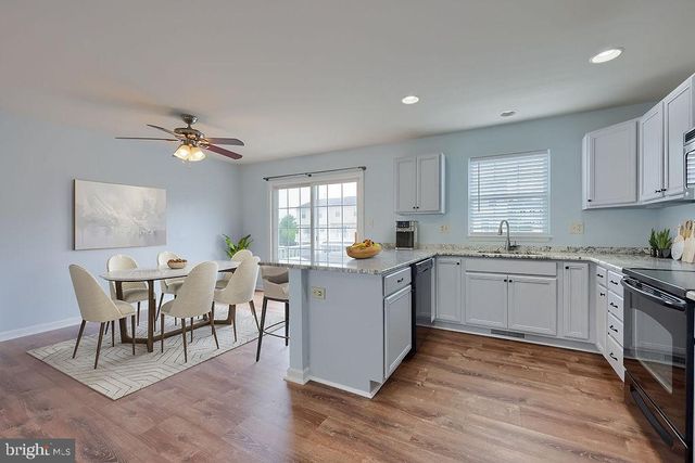 250 KENTSHIRE DR, Lancaster, PA 17603