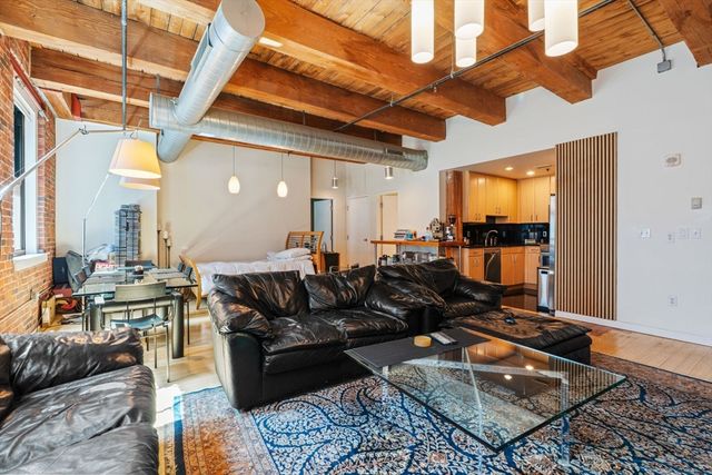 9 West Broadway 402, Boston, MA 02127