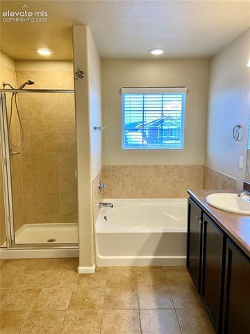 6355 Bearcat Loop, Colorado Springs, CO 80925