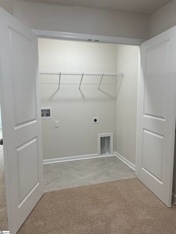 118 Mclauren Place, Fountain Inn, SC 29644