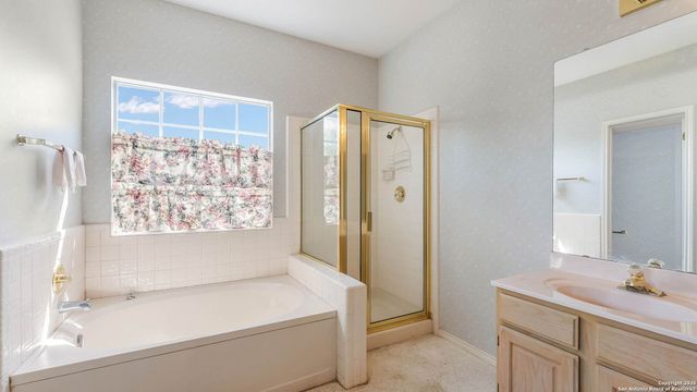 8632 Wood Forest, San Antonio, TX 78251