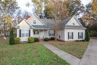 115 Gardenwood Ct, Murfreesboro, TN 37129