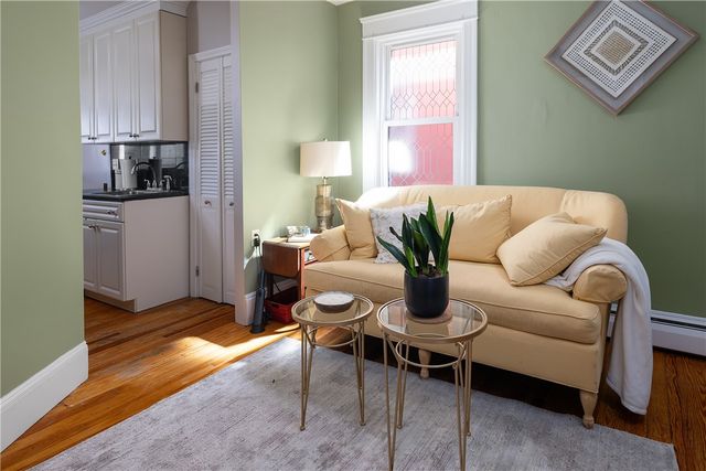 8 Blackstone Boulevard, Providence, RI 02906