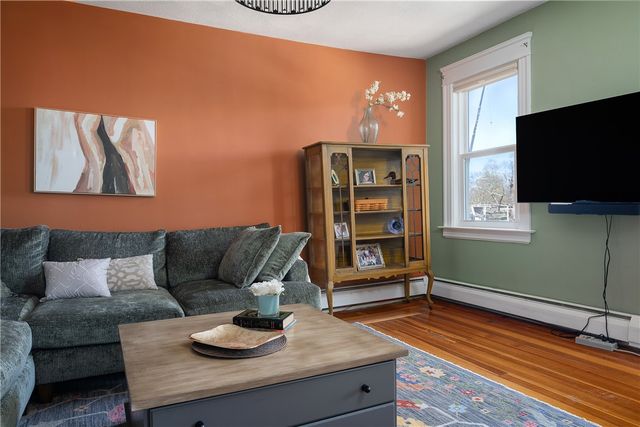 8 Blackstone Boulevard, Providence, RI 02906