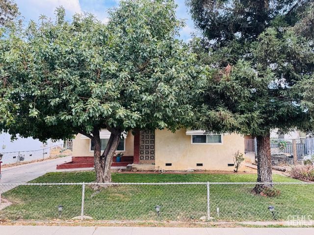 1337 Castaic Avenue, Bakersfield, CA 93308