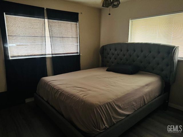 1337 Castaic Avenue, Bakersfield, CA 93308
