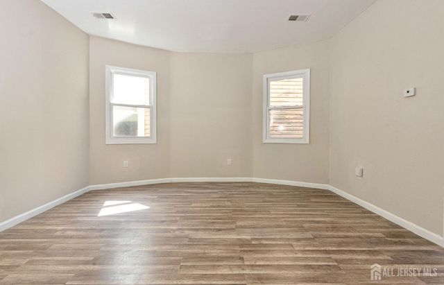 186 N 17th Street 1, East Orange, NJ 07017