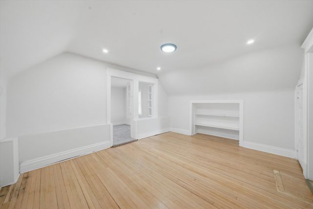 1446 E 71st Place, Chicago, IL 60619