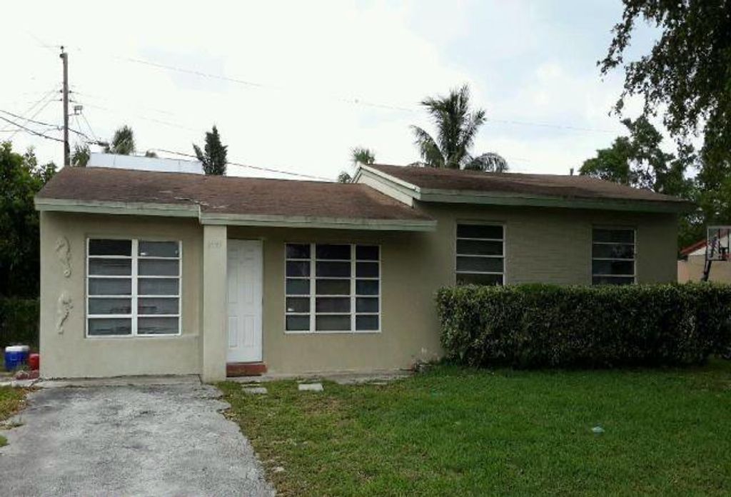 6441 SW 16th Street, Pompano Beach, FL 33068