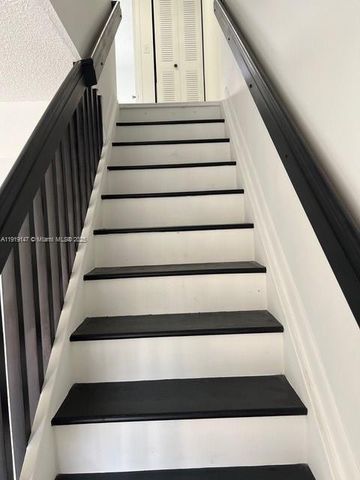 631 NW 82nd Ave 220, Miami, FL 33126