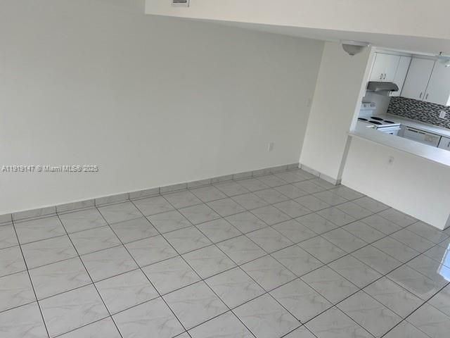631 NW 82nd Ave 220, Miami, FL 33126
