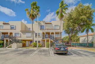 631 NW 82nd Ave 220, Miami, FL 33126