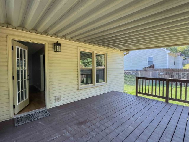 2202 Kim Drive, Clarksville, TN 37043