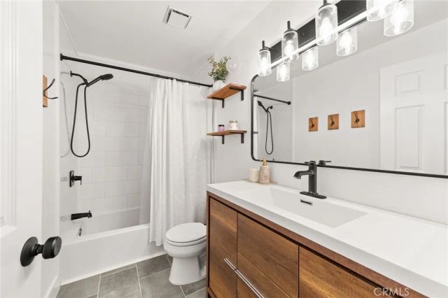 21256 Camelia, Lake Forest, CA 92630