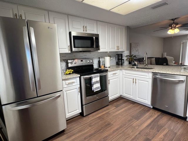 102 PALMETTO COURT 2, Oldsmar, FL 34677