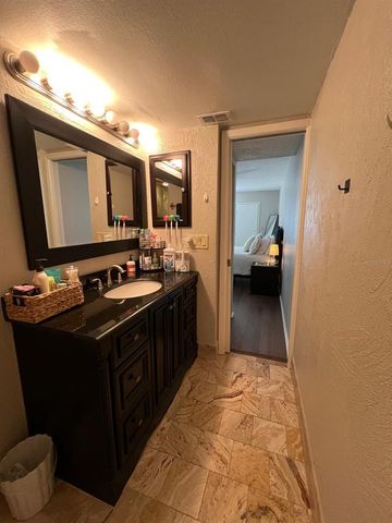 102 PALMETTO COURT 2, Oldsmar, FL 34677