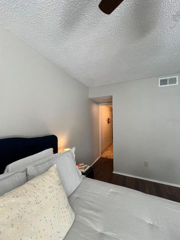 102 PALMETTO COURT 2, Oldsmar, FL 34677