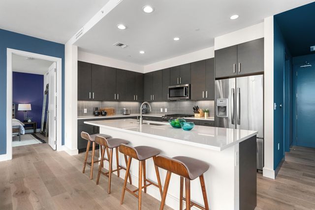 222 West Ave 2802, Austin, TX 78701