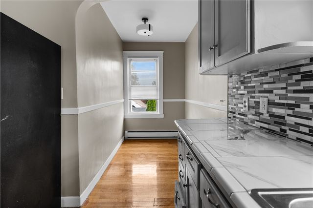 98 Sackett Street, Providence, RI 02907