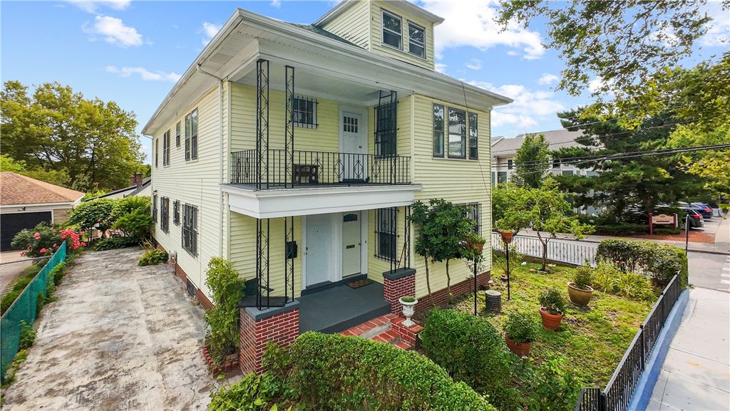 98 Sackett Street, Providence, RI 02907