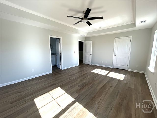 136 Lakepointe Drive, Savannah, GA 31407