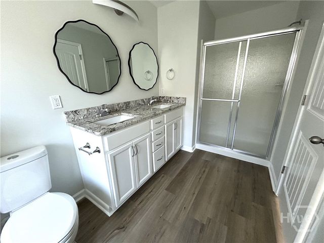 136 Lakepointe Drive, Savannah, GA 31407