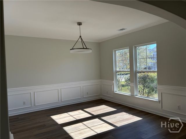 136 Lakepointe Drive, Savannah, GA 31407