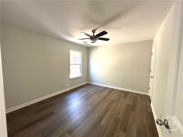 136 Lakepointe Drive, Savannah, GA 31407