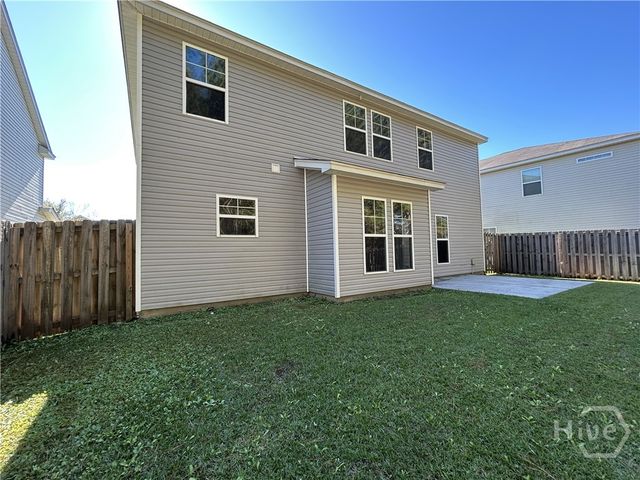 136 Lakepointe Drive, Savannah, GA 31407