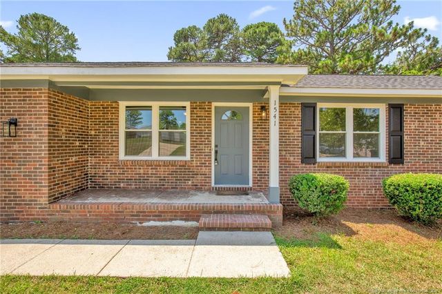 1541 Diamond Road, Fayetteville, NC 28311