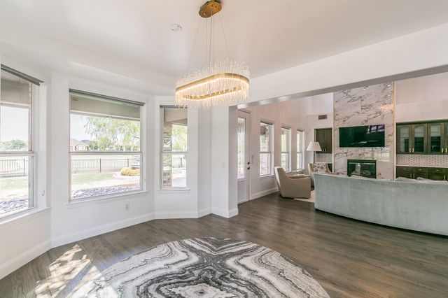 8701 Freeport Drive, Denton, TX 76207