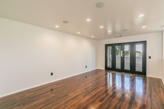 8701 Freeport Drive, Denton, TX 76207
