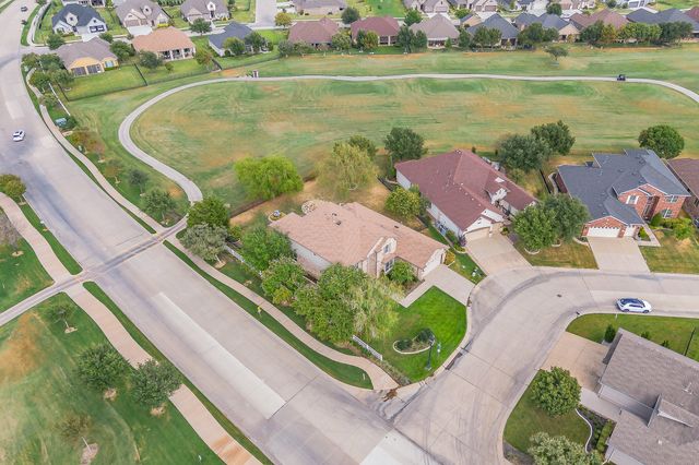 8701 Freeport Drive, Denton, TX 76207