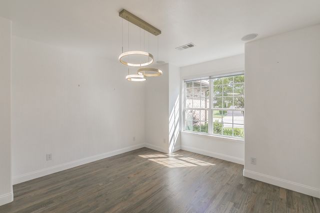 8701 Freeport Drive, Denton, TX 76207