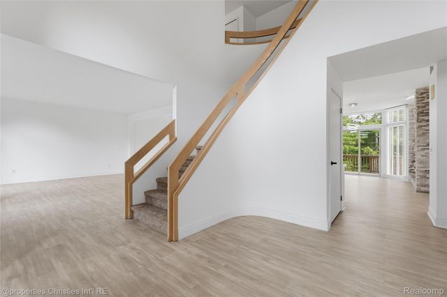 4802 Panorama Circle, West Bloomfield Charter Township, MI 48323