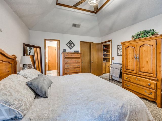 1808 SE 15th Street, Moore, OK 73160