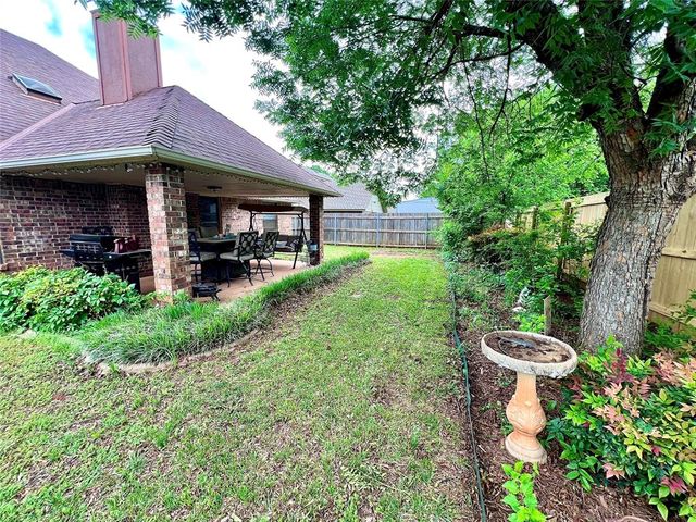 1808 SE 15th Street, Moore, OK 73160