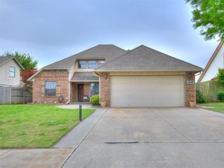1808 SE 15th Street, Moore, OK 73160