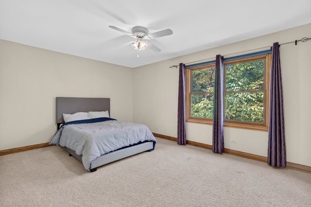 450 Ford Lane, Bartlett, IL 60103