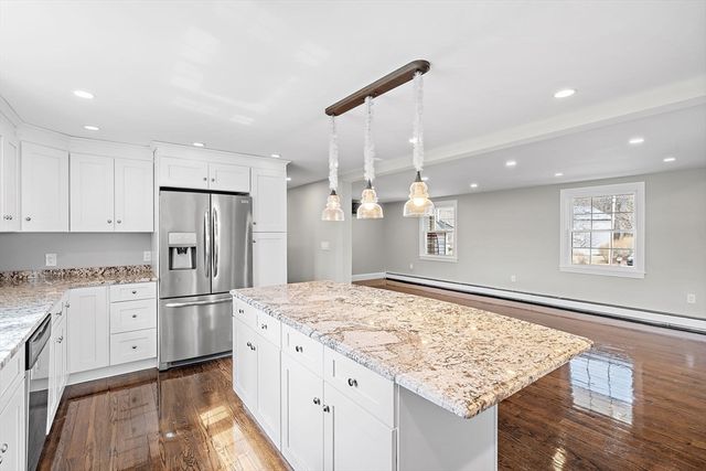 8 Crescent St., Tewksbury, MA 01876