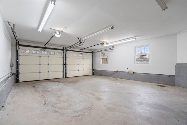 8 Crescent St., Tewksbury, MA 01876